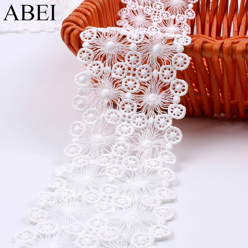 2Yards 7cm width White Lace Ribbon Elegant Hollow LACE TRIMS Garment Accessories Diy Sewing Trimming
2Yards 7cm width White Lace Ribbon Elegant Hollow LACE TRIMS Garment Accessories Diy Sewing Trimming