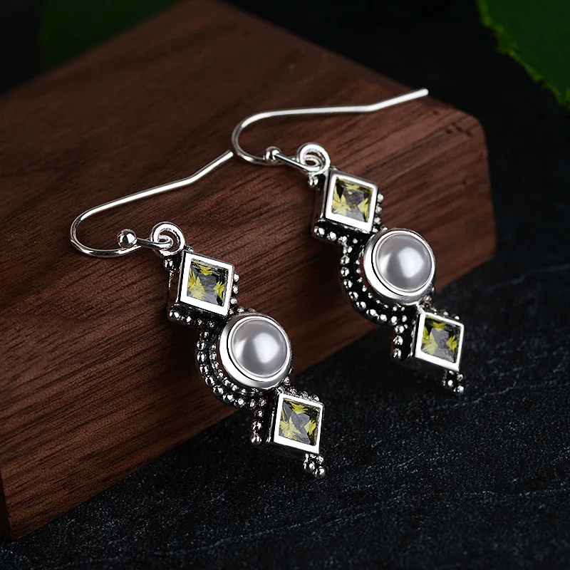 vintage 925 silver olive green earrings for women lady party pearl earrings wedding engagement jewelry gifts
vintage 925 silver olive green earrings for women lady party pearl earrings wedding engagement jewelry gifts