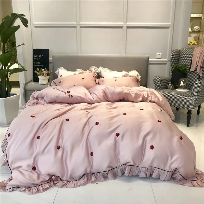 Pink/white Princess Style Embroidery 80S Fine Tencel Ruffle Comfortable Bedding Set Duvet Cover Bed Linen Bed sheet Pillowcases
Pink/white Princess Style Embroidery 80S Fine Tencel Ruffle Comfortable Bedding Set Duvet Cover Bed Linen Bed sheet Pillowcases
