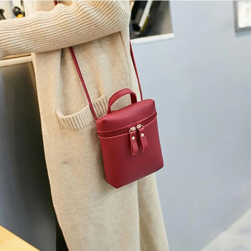 Small Women Message Bag Phone Bag Travel Shoulder Crossbody Bags For Women Leather Mini Handbags Zipper Cute #820
Small Women Message Bag Phone Bag Travel Shoulder Crossbody Bags For Women Leather Mini Handbags Zipper Cute #820