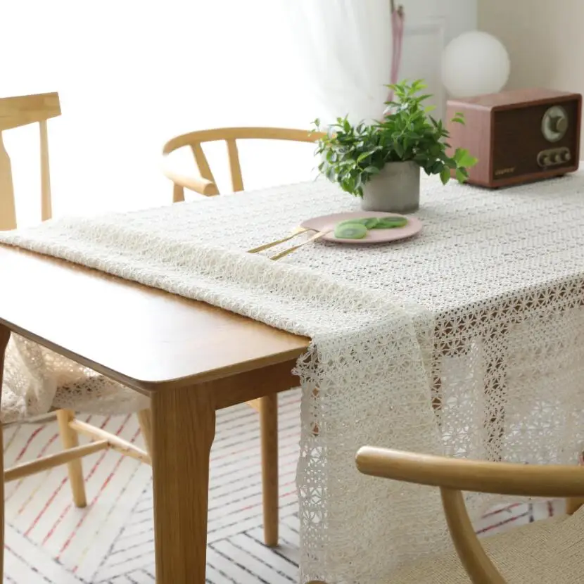 2019 New Arrival Beautiful White Tablecloth Wedding Table Decoration Hollow Crocheted Table Cloth Home Textile Tablecover ZC045
2019 New Arrival Beautiful White Tablecloth Wedding Table Decoration Hollow Crocheted Table Cloth Home Textile Tablecover ZC045