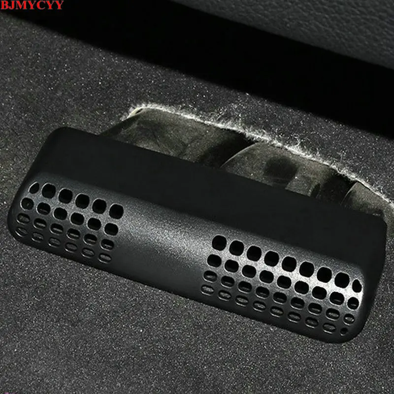BJMYCYY 2 pcs Car back seat Air Conditioning Decoration Outlet Vent Trim Strip Cover For BMW 3GT 3 4 Series F30 F34 320
BJMYCYY 2 pcs Car back seat Air Conditioning Decoration Outlet Vent Trim Strip Cover For BMW 3GT 3 4 Series F30 F34 320