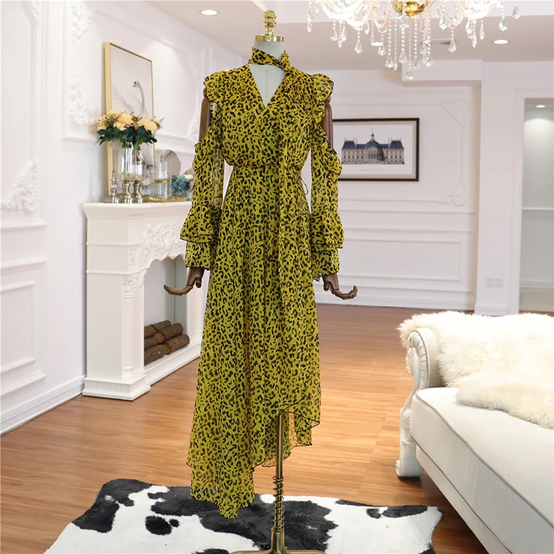 HIGH STREET Newest 2019 Designer Runway Dress Women's Long Sleeve Shoulder Hollow Out Floral Asymmetrical Dress
HIGH STREET Newest 2019 Designer Runway Dress Women's Long Sleeve Shoulder Hollow Out Floral Asymmetrical Dress