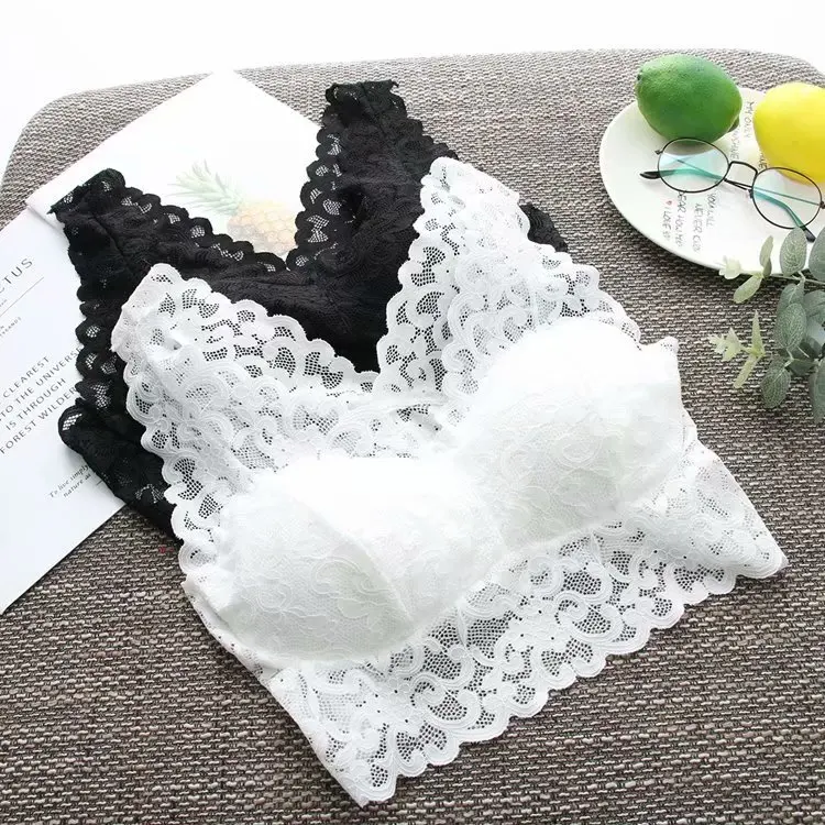 2019 Plus Size Women Thin Lace Wire Free Wide shoulder underwear Deep V-neck Bras F6-5972
2019 Plus Size Women Thin Lace Wire Free Wide shoulder underwear Deep V-neck Bras F6-5972