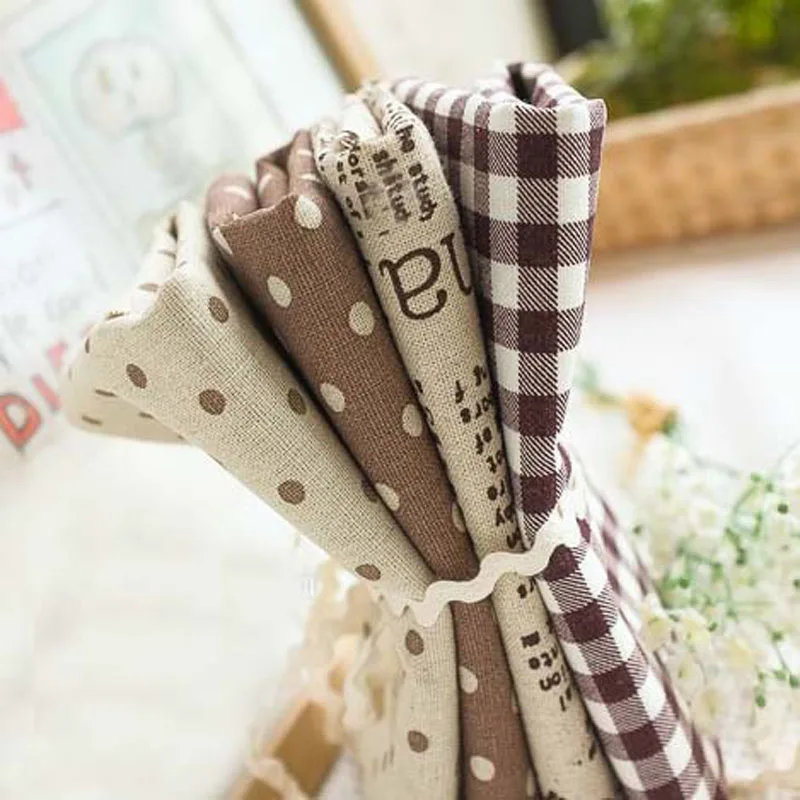 Promotion! 4 Designs Cotton Linen Fabric "Coffee" Dot Square Newspaper Fat Quarter Bundle Tilda Quilting Cloth 22CMx24CM/Piece
Promotion! 4 Designs Cotton Linen Fabric "Coffee" Dot Square Newspaper Fat Quarter Bundle Tilda Quilting Cloth 22CMx24CM/Piece