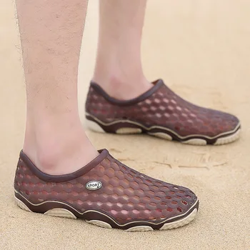 New Hot Sale Summer Men Shoes Sandals Hollow Out Breathable Flats Shoes Men EVA Comfortable Slip On Men Beach Shoes
New Hot Sale Summer Men Shoes Sandals Hollow Out Breathable Flats Shoes Men EVA Comfortable Slip On Men Beach Shoes
