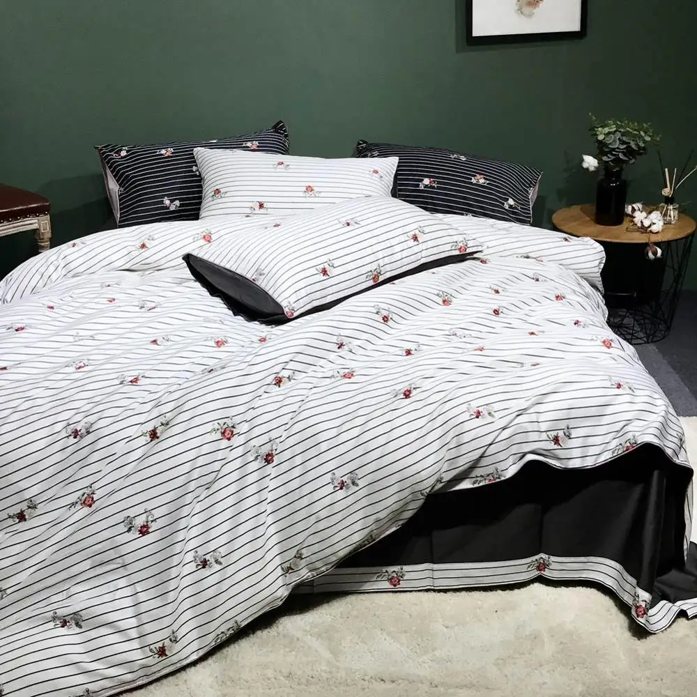 2019 Fresh Floral Flowers Black Lines Luxury Egyptian Cotton Bedding Set Queen King Size Bedlinens Flat sheet Duvet Cover Set 
2019 Fresh Floral Flowers Black Lines Luxury Egyptian Cotton Bedding Set Queen King Size Bedlinens Flat sheet Duvet Cover Set
