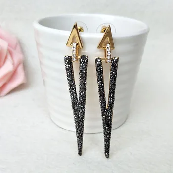 5 Pairs Fashion triangle charm earrings handmade pave Black rhinestone dangle for women Jewelry Earrings Finding ER466
5 Pairs Fashion triangle charm earrings handmade pave Black rhinestone dangle for women Jewelry Earrings Finding ER466
