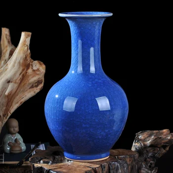 Jingdezhen ceramic vase vase antique blue classic crack opening film modern home decoration decoration crafts
Jingdezhen ceramic vase vase antique blue classic crack opening film modern home decoration decoration crafts