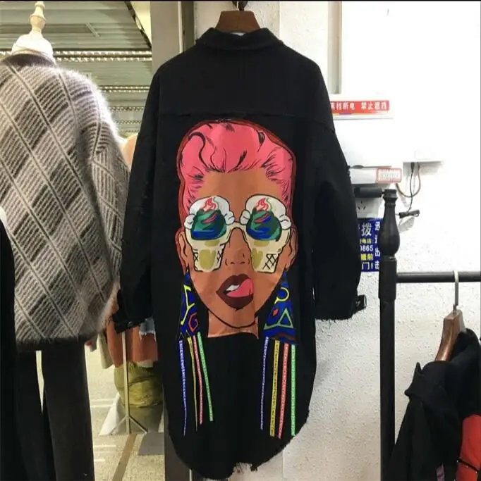 Spring and Autumn Tide brand DJ wind loose hole beauty print patch windbreaker long section denim jacket female tide
Spring and Autumn Tide brand DJ wind loose hole beauty print patch windbreaker long section denim jacket female tide