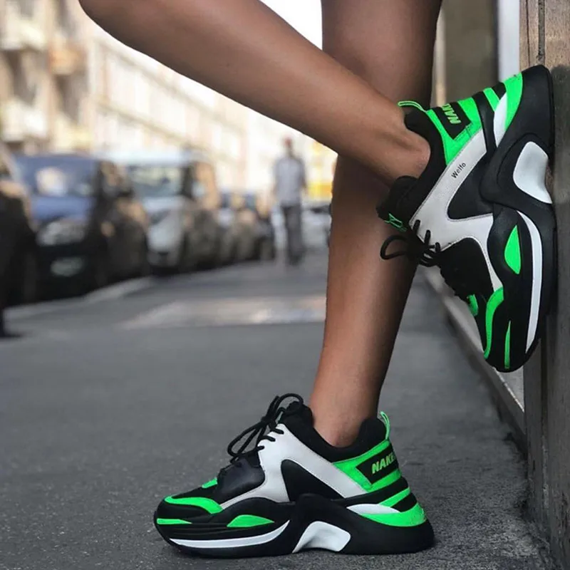 Track leather and mesh trainers Neon Women Sneakers Mesh Leather Patchwork Sport Shoes Woman Platform Colorful tenis feminino
Track leather and mesh trainers Neon Women Sneakers Mesh Leather Patchwork Sport Shoes Woman Platform Colorful tenis feminino