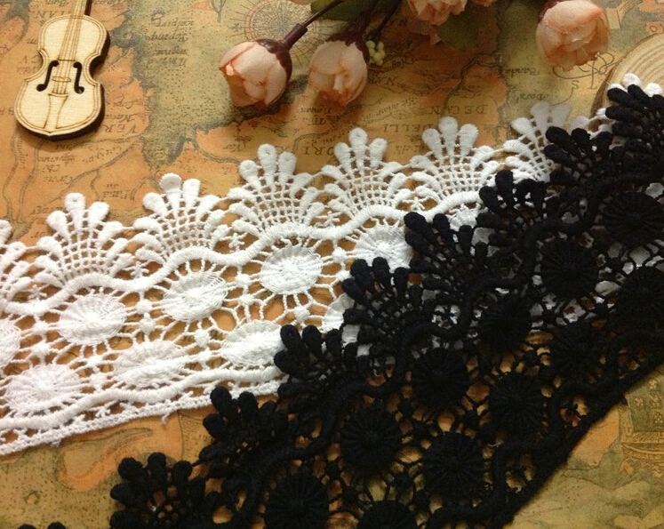 5 yard/lot width 2.76" 7cm white/black cotton water soluble lace trim ribbon clothing materials textiles L4K154 10291
5 yard/lot width 2.76" 7cm white/black cotton water soluble lace trim ribbon clothing materials textiles L4K154 10291
