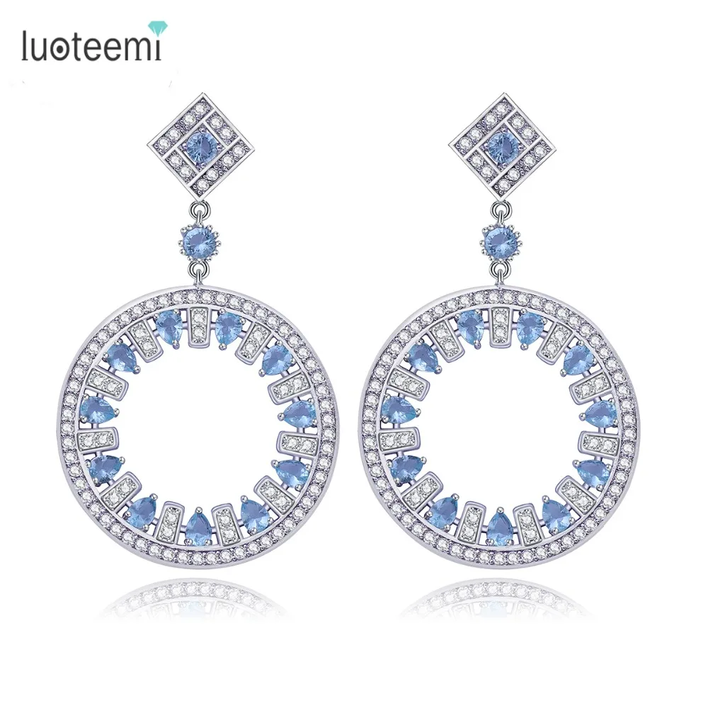LUOTEEMI Vintage Big Round Pendant Earrings White Gold-Color Statement Drop Earrings For Women CZ Crystal Wedding Bride Ear Gift
LUOTEEMI Vintage Big Round Pendant Earrings White Gold-Color Statement Drop Earrings For Women CZ Crystal Wedding Bride Ear Gift