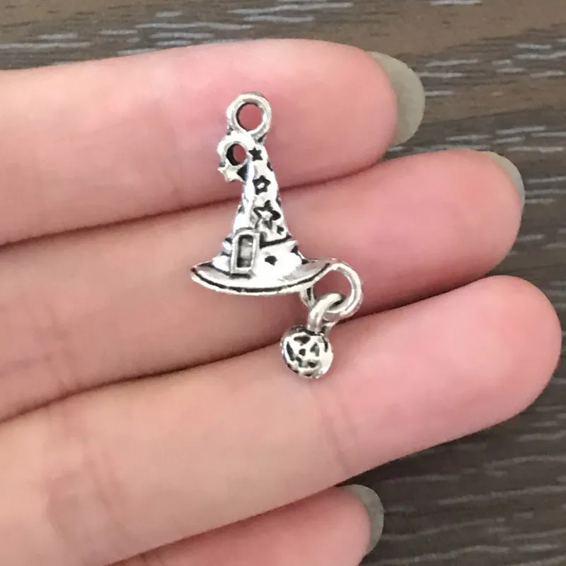 15PCS Bohemian Witch Hat with Pumpkin Charm Zinc Alloy Halloween Pendant Charm for Bracelet Necklace Earrings Jewelry Making
15PCS Bohemian Witch Hat with Pumpkin Charm Zinc Alloy Halloween Pendant Charm for Bracelet Necklace Earrings Jewelry Making
