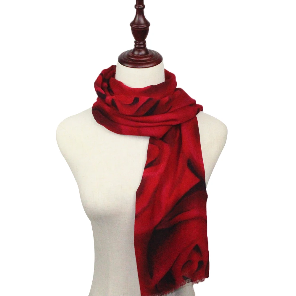 180*50cm Women scarf luxury brand hijab Fashion Foulard Femme bandana Print Scarf Women Scarves Big Size Fashion Shawls
180*50cm Women scarf luxury brand hijab Fashion Foulard Femme bandana Print Scarf Women Scarves Big Size Fashion Shawls