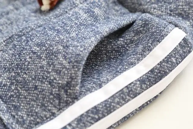 3552363087_403671774