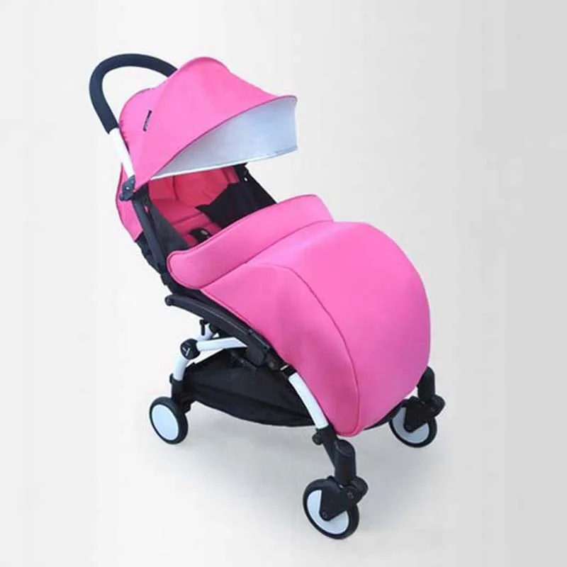 Universal Baby Stroller Accessories Anti-Wind Winter Warm Foot Raincoat Cover Cotton Pushchair Stroller Pram 300D Cloth
Universal Baby Stroller Accessories Anti-Wind Winter Warm Foot Raincoat Cover Cotton Pushchair Stroller Pram 300D Cloth