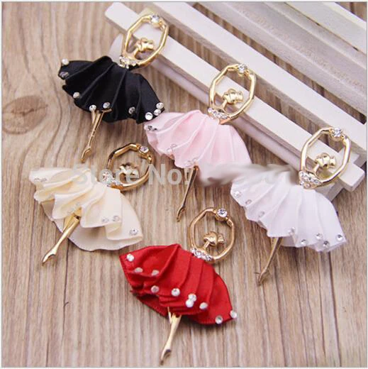 MengNa 58mmx45mm Wholesale Ballet Dancing Dancer buttons Girl Rhinestone Button/Bucke for DIY Hair Accessories 50pc/lot
MengNa 58mmx45mm Wholesale Ballet Dancing Dancer buttons Girl Rhinestone Button/Bucke for DIY Hair Accessories 50pc/lot