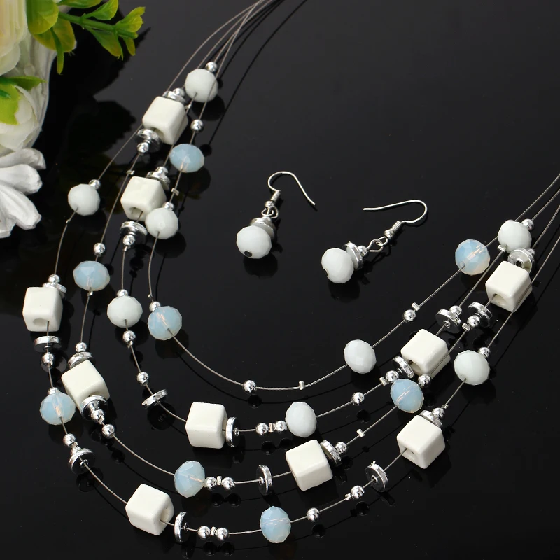 Vintage Colors African Beads Jewelry Set For Women Ceramic Square Beads Crystal Steel Wire Choker Necklace +Drop Earring Sets
Vintage Colors African Beads Jewelry Set For Women Ceramic Square Beads Crystal Steel Wire Choker Necklace +Drop Earring Sets