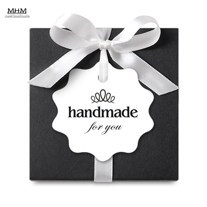 50pcs 4cm Kraft Print Paper Hand Made for DIY Gift Box Candy Cupcake Handmade Favors Name Brand Tag without Ribbon
50pcs 4cm Kraft Print Paper Hand Made for DIY Gift Box Candy Cupcake Handmade Favors Name Brand Tag without Ribbon