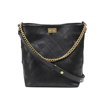Small fragrance hippie bag 2019 new bag leather chain bucket bag fragrant grandmother net red rhombic slung female bag
Small fragrance hippie bag 2019 new bag leather chain bucket bag fragrant grandmother net red rhombic slung female bag