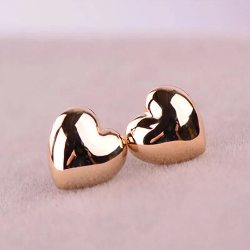 QCOOLJLY Sparkling Stud Earrings personality Gold/Silver Color Metal Love Heart Shape Stud Earrings Women Girls Dropshipping
QCOOLJLY Sparkling Stud Earrings personality Gold/Silver Color Metal Love Heart Shape Stud Earrings Women Girls Dropshipping
