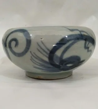 Antique Old porcelain, blue and white porcelain pottery pot, antique shelf, table top ornaments, antique miscellaneous items
Antique Old porcelain, blue and white porcelain pottery pot, antique shelf, table top ornaments, antique miscellaneous items