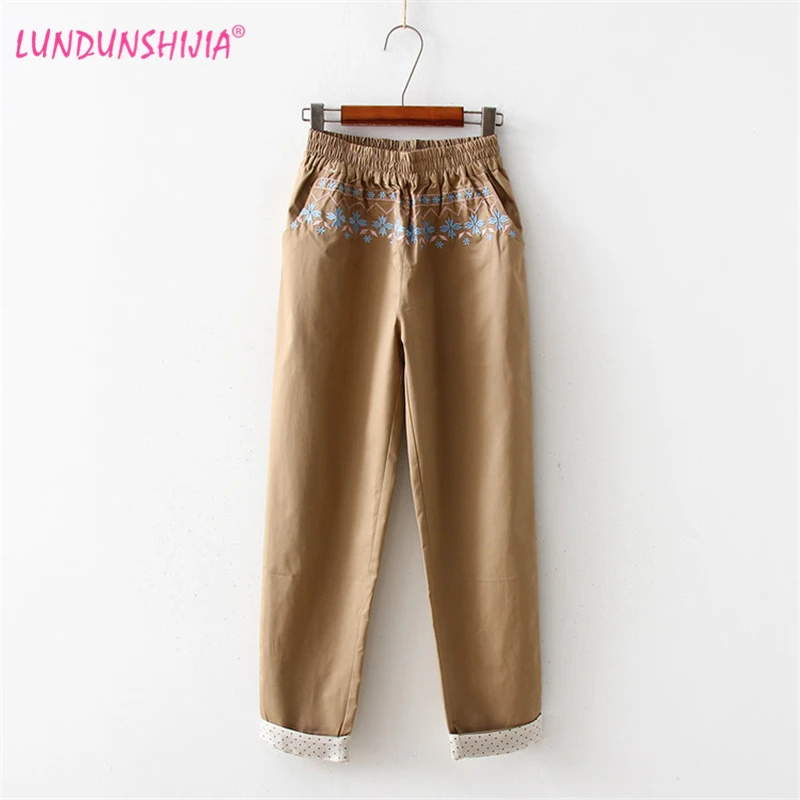LUNDUNSHIJIA 2019 Spring Summer Flower Embroidery Women Cropped Trousers Ladies Casual Khaki Ankle-length Pants
LUNDUNSHIJIA 2019 Spring Summer Flower Embroidery Women Cropped Trousers Ladies Casual Khaki Ankle-length Pants