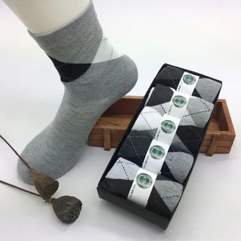 NEW 5Pairs/Set High Quality Autumn Winter Fashion Business socks Breatheable Casual Men's Crew Socks Set
NEW 5Pairs/Set High Quality Autumn Winter Fashion Business socks Breatheable Casual Men's Crew Socks Set