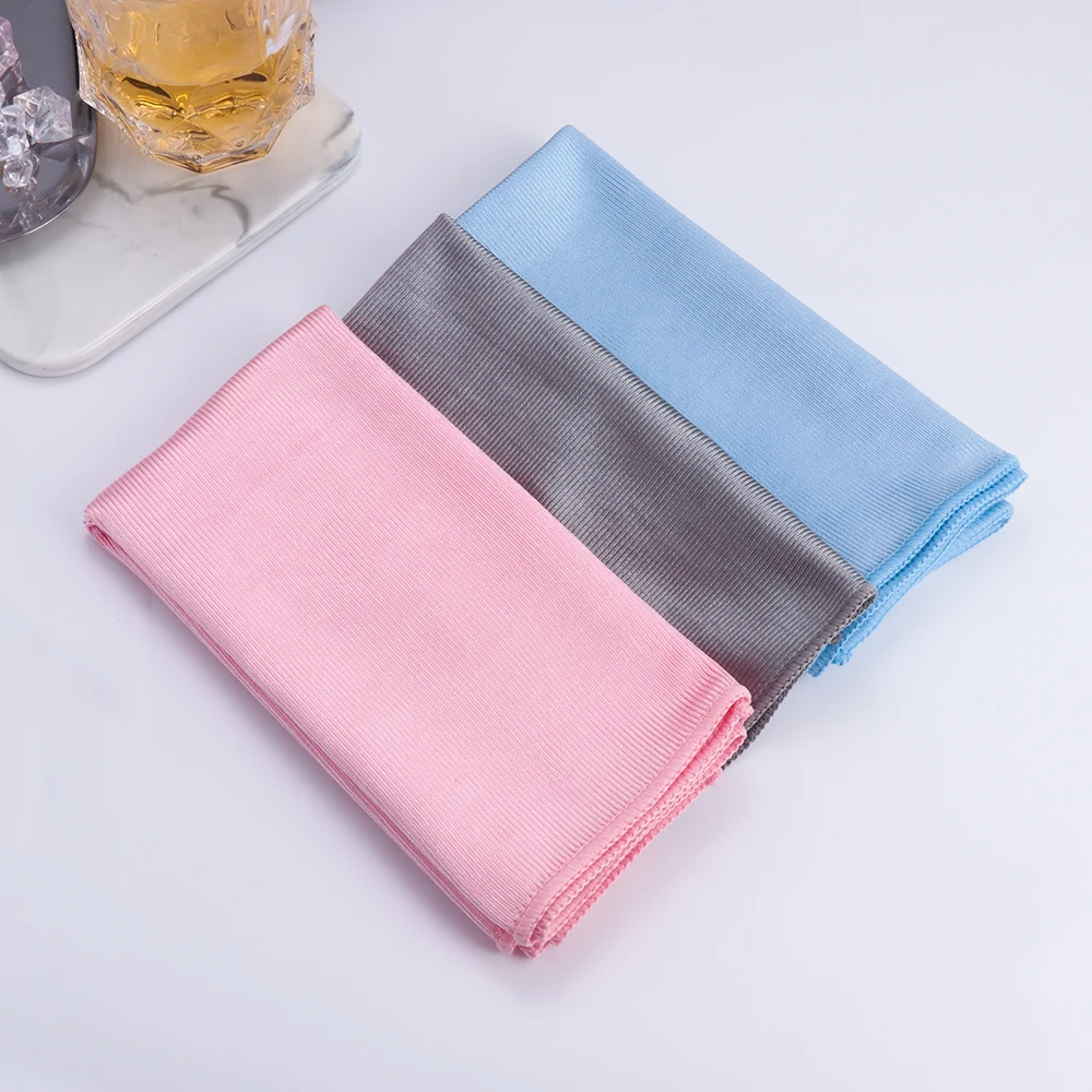 NEW Professional Glass Water Absorption No Lint Scouring Pad Cleaning Rags Microfiber Cleaning Wipe Mirror Washing Towel
NEW Professional Glass Water Absorption No Lint Scouring Pad Cleaning Rags Microfiber Cleaning Wipe Mirror Washing Towel