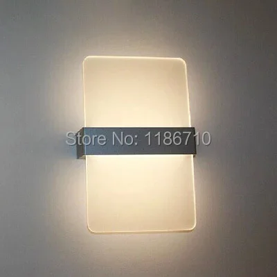 Modern wall lamp is contracted fashion creative square LED wall lamp contains LED bulb is free shipping
Modern wall lamp is contracted fashion creative square LED wall lamp contains LED bulb is free shipping