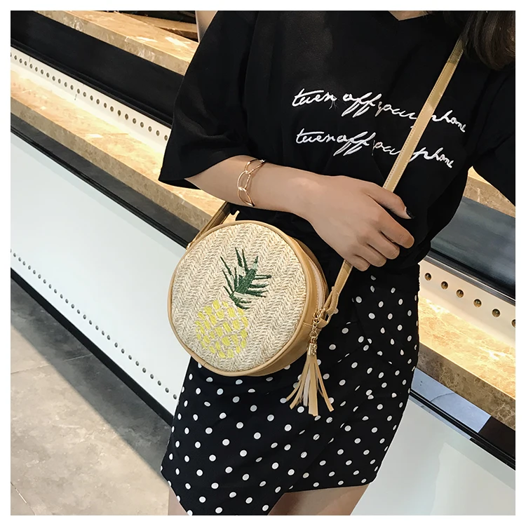 2019 Leaves Pineapple Straw Beach Bag Bolsa Feminina Shoulder Bag Messenger Crossbody Bags for Women 2018 Bolsa De Palha Donna
2019 Leaves Pineapple Straw Beach Bag Bolsa Feminina Shoulder Bag Messenger Crossbody Bags for Women 2018 Bolsa De Palha Donna