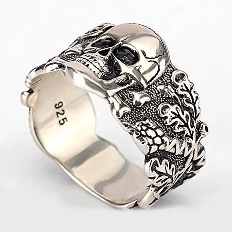 925 sterling silver Mens Walking Evil Skull Ring Silver Cool Man Skull Ring jewelry
925 sterling silver Mens Walking Evil Skull Ring Silver Cool Man Skull Ring jewelry