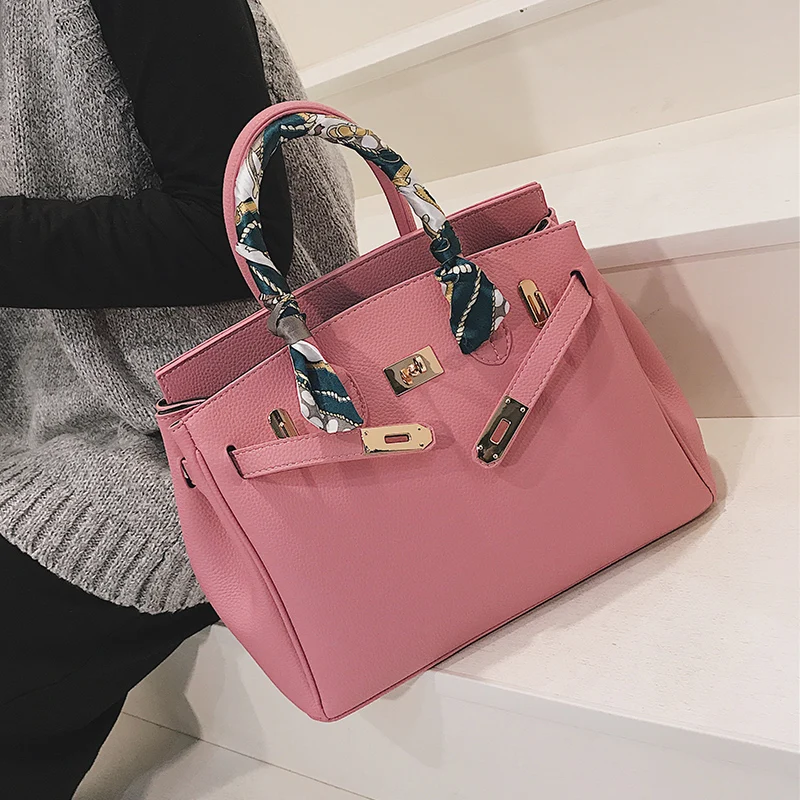 2019 New Quality PU Leather Women's Luxury Handbag Vintage Fashion Femele Big Tote bag Large Portable Shoulder Messenger Bags
2019 New Quality PU Leather Women's Luxury Handbag Vintage Fashion Femele Big Tote bag Large Portable Shoulder Messenger Bags