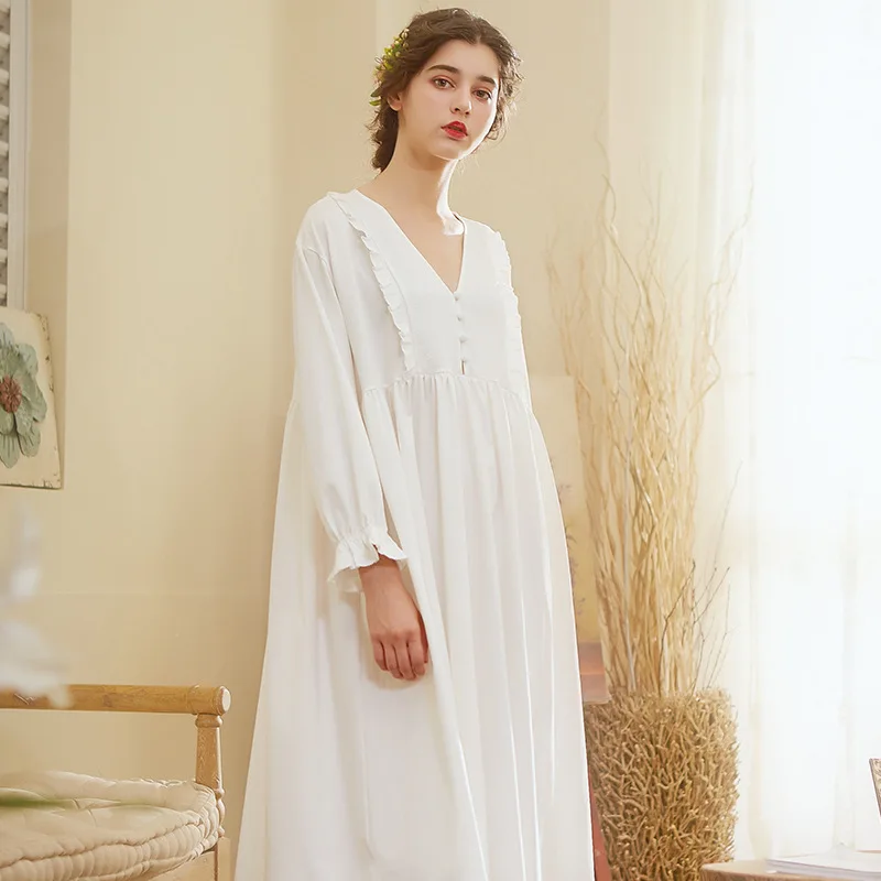 2018 Autumn&winter Women Loose Sexy V Collar Long-sleeved Dress Retro Womens Nightgown Sleepwear Plus Size Sleepwear Nightwear
2018 Autumn&winter Women Loose Sexy V Collar Long-sleeved Dress Retro Womens Nightgown Sleepwear Plus Size Sleepwear Nightwear