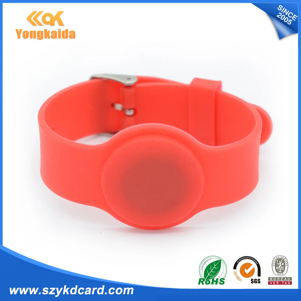 Low price 13.56MHz F08 Fudan M1 1k Watch Type RFID Wristband . adjustable Bracelet Silicone Waterproof
Low price 13.56MHz F08 Fudan M1 1k Watch Type RFID Wristband . adjustable Bracelet Silicone Waterproof