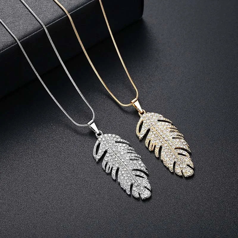 Feather shape Leaf Necklace with Crystal Gold silver Plume Pendant for women accessories fairy tail B21 
Feather shape Leaf Necklace with Crystal Gold silver Plume Pendant for women accessories fairy tail B21