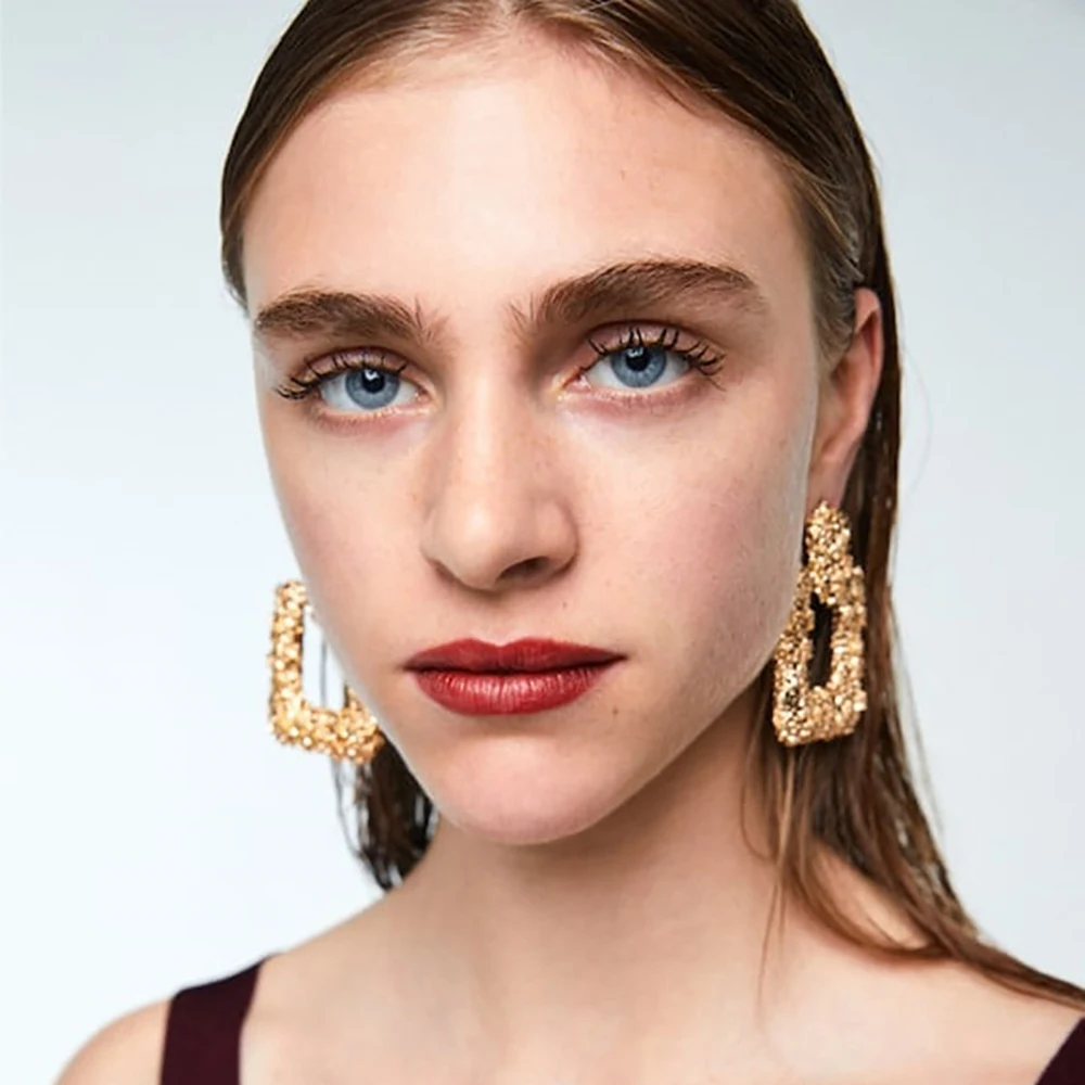 MAA-OE Fashion Bohemia Vintage Big Geometric Square Art Gold Earrings For Women 2019 Hanging Dangle Drop Earring Modern Jewelry
MAA-OE Fashion Bohemia Vintage Big Geometric Square Art Gold Earrings For Women 2019 Hanging Dangle Drop Earring Modern Jewelry