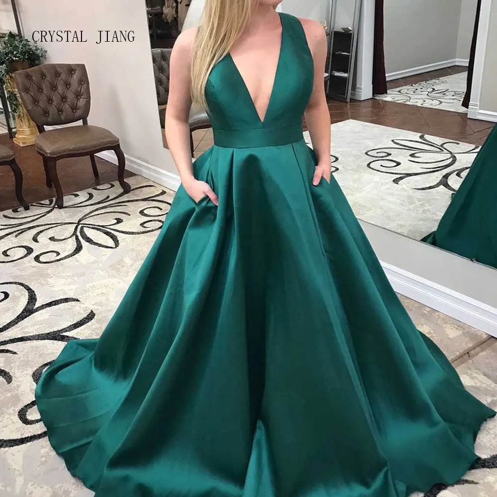 CRYSTAL JIANG 2018 Evening Dresses V Neck Green Elastic Satin Sexy Back Bowknot A Line Robe De Soiree Party Evening Gowns
CRYSTAL JIANG 2018 Evening Dresses V Neck Green Elastic Satin Sexy Back Bowknot A Line Robe De Soiree Party Evening Gowns