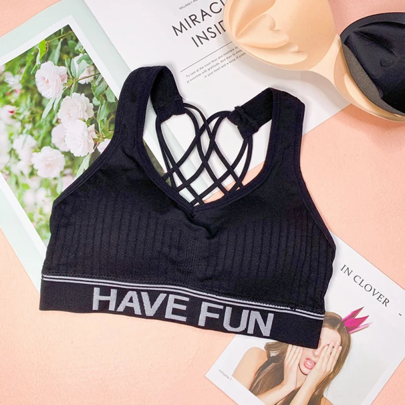 Women's Wireless Fitness Seamless Lingerie Beauty Back Push Up Bras Cross Back Strap Women Bra
Women's Wireless Fitness Seamless Lingerie Beauty Back Push Up Bras Cross Back Strap Women Bra