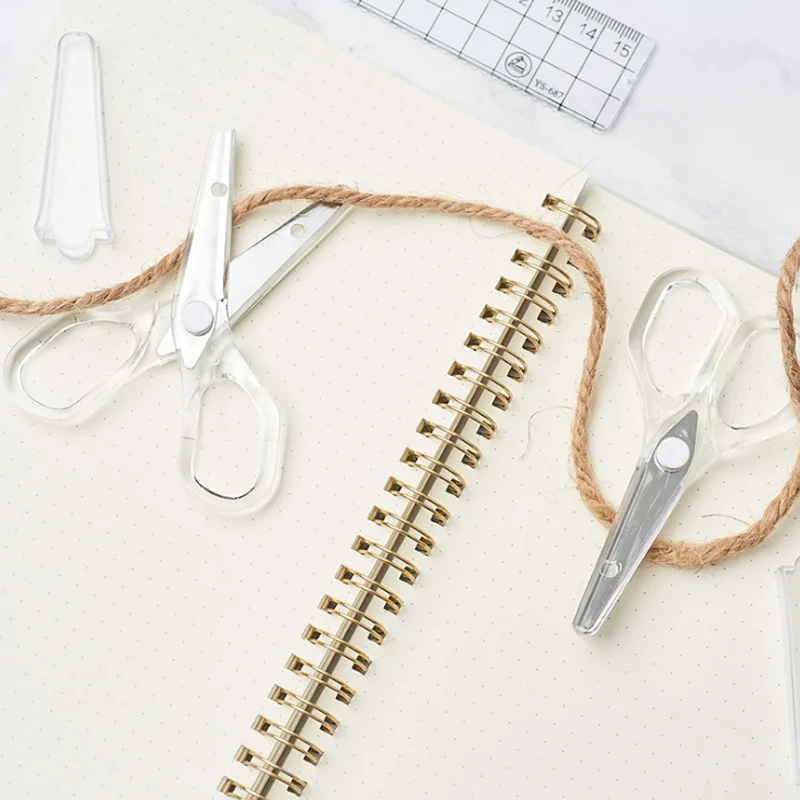 1 Pcs Creative Acrylic Cutting Scissors Stainless Steel Scissors Utility Scissors DIY Office School Tailor Cutting Child Scissor
1 Pcs Creative Acrylic Cutting Scissors Stainless Steel Scissors Utility Scissors DIY Office School Tailor Cutting Child Scissor