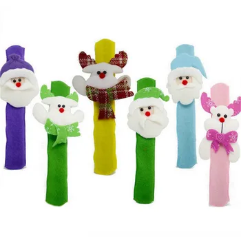 12pcs/lot Christmas Decoration Santa Snowman Pat Circle LED Bracelet Night Light New Year Party Toy Wrist Decor Xmas Kids Gift
12pcs/lot Christmas Decoration Santa Snowman Pat Circle LED Bracelet Night Light New Year Party Toy Wrist Decor Xmas Kids Gift