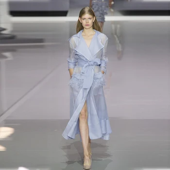 New 2020 Spring Summer Runway Designer Party Dress Women's High Quality V Neck Blazer Jacket Office Lady Mesh Bow Tassel Dress
New 2020 Spring Summer Runway Designer Party Dress Women's High Quality V Neck Blazer Jacket Office Lady Mesh Bow Tassel Dress