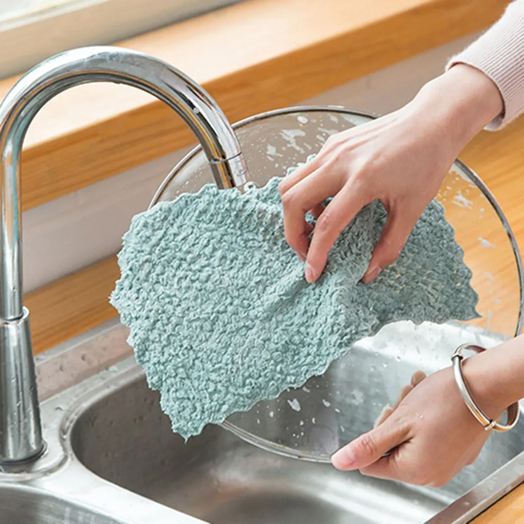 4pcs Pure Colors Pineapple Pattern Rag Dish Cloth Pot Washing Pad Towel Kitchen Cleaning Tool
4pcs Pure Colors Pineapple Pattern Rag Dish Cloth Pot Washing Pad Towel Kitchen Cleaning Tool