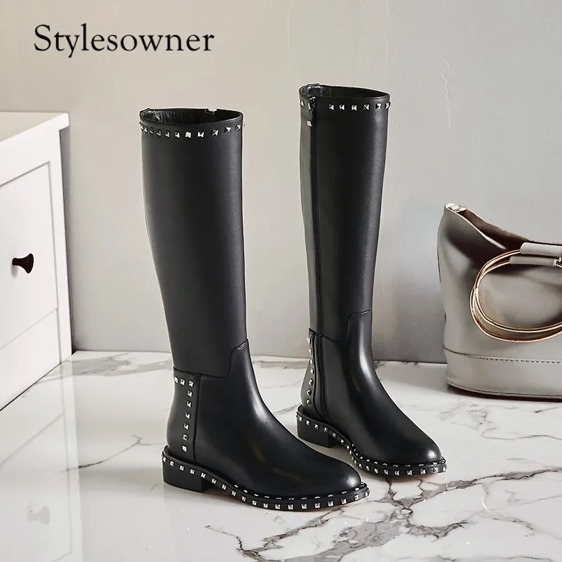 Новое поступление 2018 лидер продаж римские мотоциклетные сапоги Stylesowner до колена