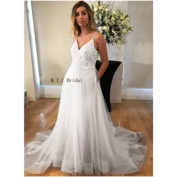 Simple Lace Tulle Backless Wedding Dress Spaghetti Strap A Line Sweep Train Cheap Bridal Gown 2019 High Quality Vestido De Noiva
Simple Lace Tulle Backless Wedding Dress Spaghetti Strap A Line Sweep Train Cheap Bridal Gown 2019 High Quality Vestido De Noiva