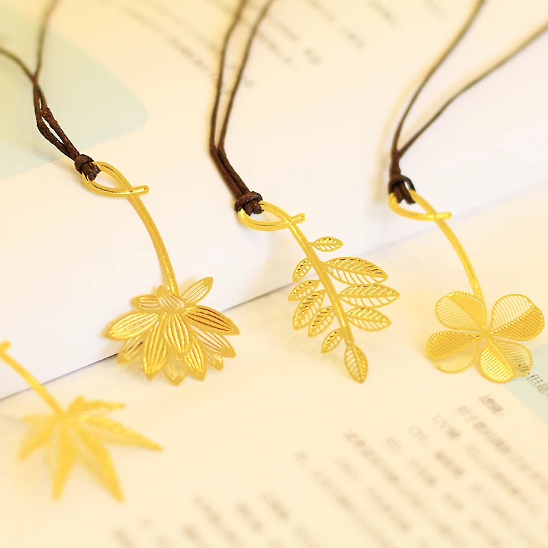 8 pcs/Lot Gold leaves bookmark for books Chinese classical Lotus Maple Clover metal bookmark Office School supplies FC834
8 pcs/Lot Gold leaves bookmark for books Chinese classical Lotus Maple Clover metal bookmark Office School supplies FC834