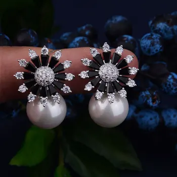 GODKI 31mm Simulated Pearl Sunflower Design Cubic Zirconia Women Engagment Night Out Party Anniversary Dress Up Earring
GODKI 31mm Simulated Pearl Sunflower Design Cubic Zirconia Women Engagment Night Out Party Anniversary Dress Up Earring