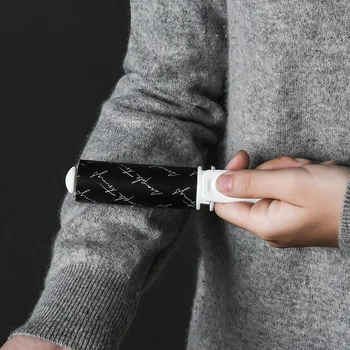 Carry-on roller sticky brush mini portable folding clothes stick wool implement creative dust brush replace paper with three
Carry-on roller sticky brush mini portable folding clothes stick wool implement creative dust brush replace paper with three