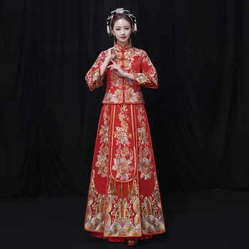 High Quality Women Rhinestone Qipao Vintage Asian Bride Wedding Dress Exquisite Embroidery Floral Chinese Style Cheongsam
High Quality Women Rhinestone Qipao Vintage Asian Bride Wedding Dress Exquisite Embroidery Floral Chinese Style Cheongsam